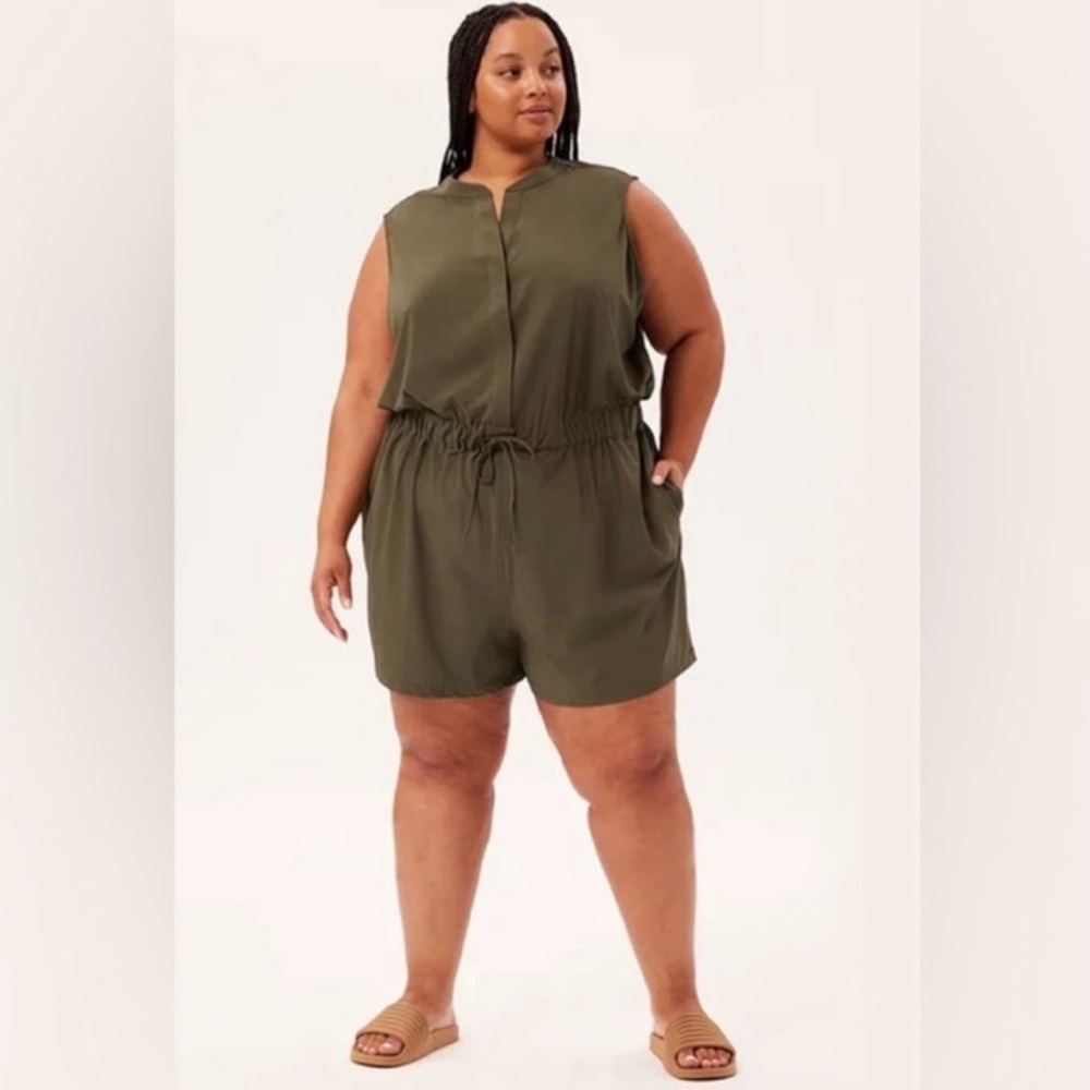 Girlfriend Collective Stretch Woven Sleeveless Button Front Romper